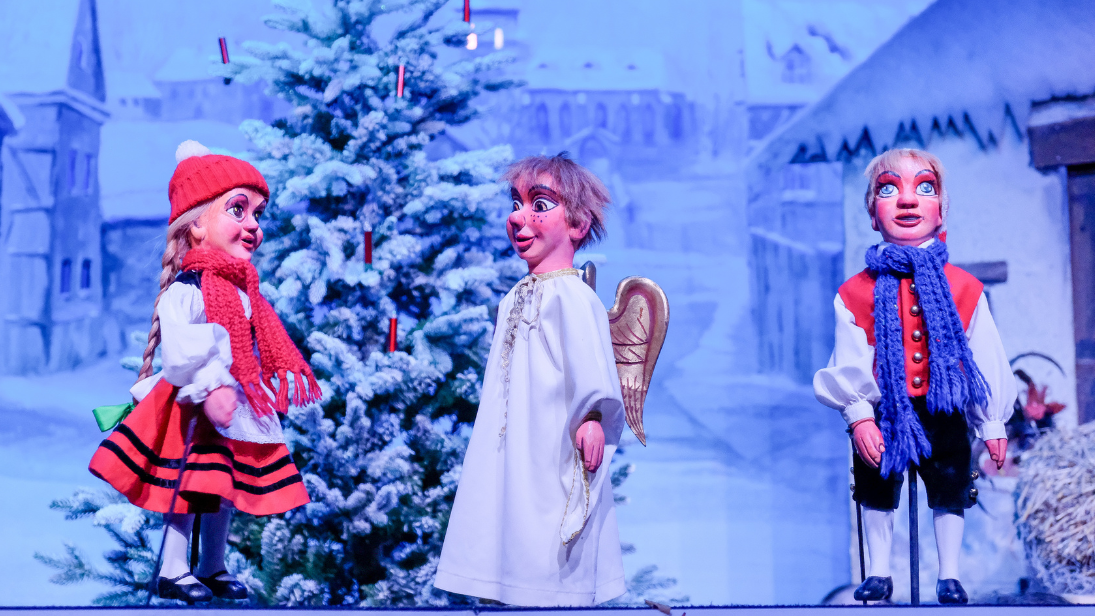 Szenefoto aus „Die Himmelsfleut" © Hänneschen-Theater / Julia Glasner